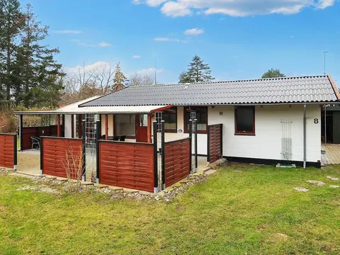 Relaxing Holiday Home in Lolland near Sea