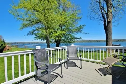 3256 Chautauqua Ave. 2 Bedroom Home by RedAwning