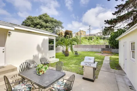 Pet-friendly San Diego Home w/ Patio: 5 Mi to Dtwn