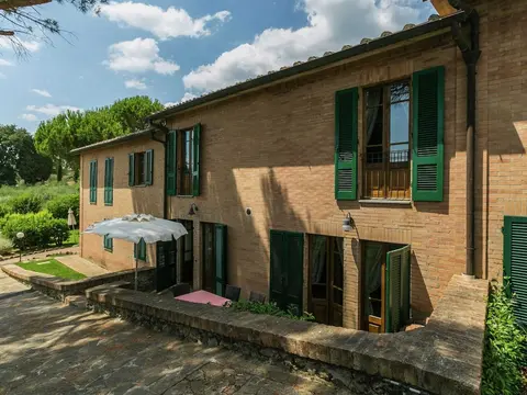 Holiday Home Near Sienna in the Hills, Swimming Pool and Garden