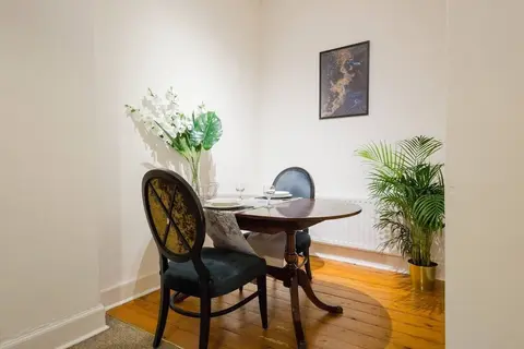 Edina Suites