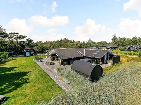 5 Star Holiday Home in Blavand