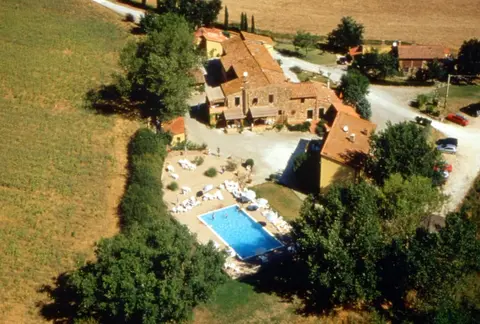 Superior Ground Floor Apartment With Pool View