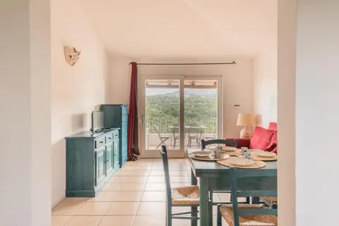 Elegant Residence Ea Bianca 2 Bedroom With Sea View Extra Bed Available N0729