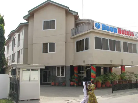 Deon Hotel