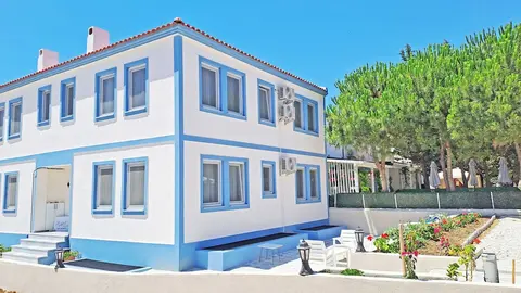 Aura Bozcaada