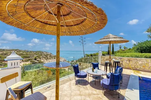 Casa Beatriz Magnificent Villa Just a few Steps