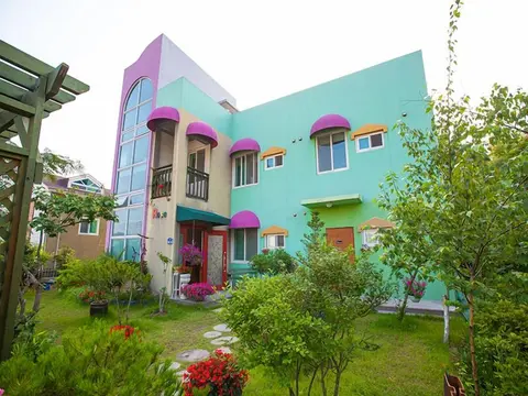 Bellus Rose Pension Hotel
