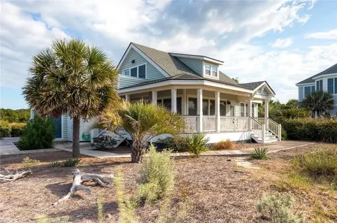 Island Retreat 4 Bedroom Holiday Home By Bald Head Island