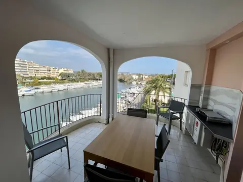 Studio moderne - Port de Mandelieu - Proche Mer -