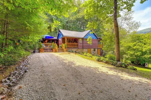 Dreamy Damascus Cabin ~ 1 Mi to Appalachian Trail