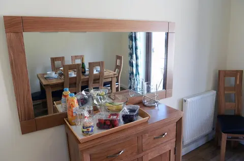 Coppins Park - Dog Friendly Peaceful Location