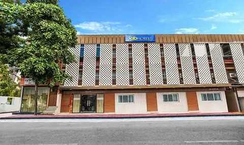 Fabhotel Landmark Residency