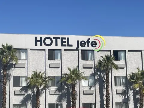 Hotel Jefe at Ojos Locos