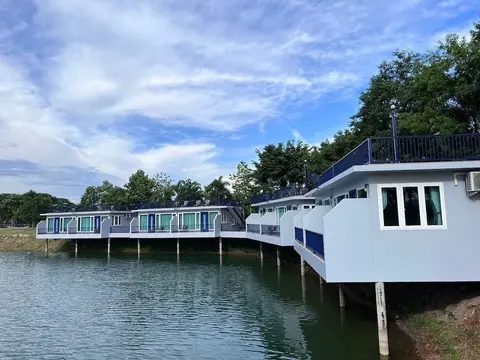 The Lake Khao Yai