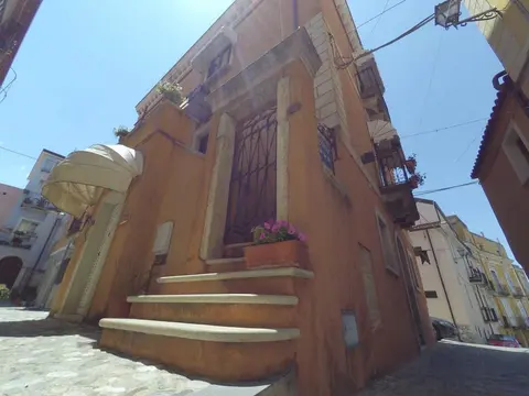 Caterina House