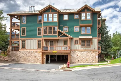Town Pointe 3 Bedrooms TPC-301C by KBM