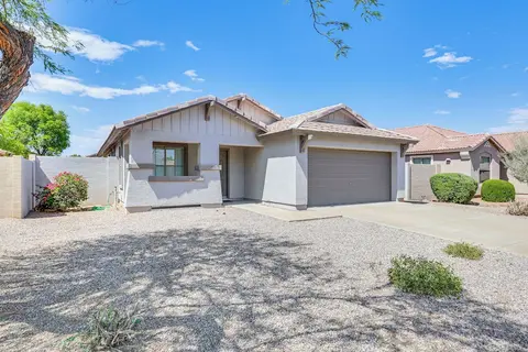 Surprise Home w/ Fenced Yard: Near Spring Training