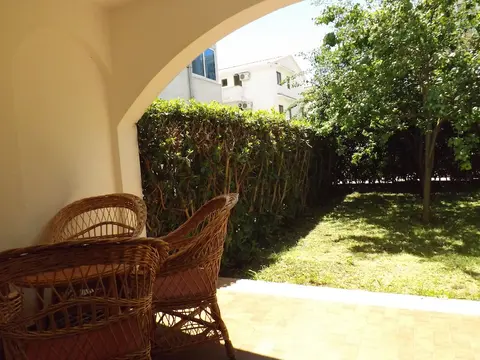 Three Bedroom Apartment With Garden