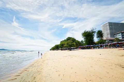 Jomtien Beach Hostel