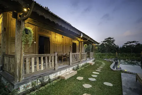 Nanang Antique Ubud Villa