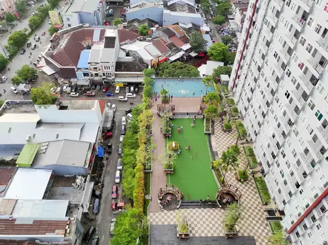 Big And Comfy 3Br At Vida View Apartement