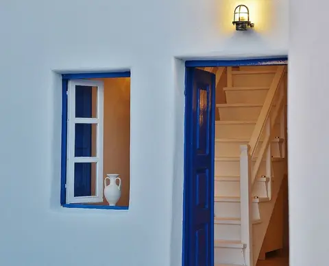 Fira white residence