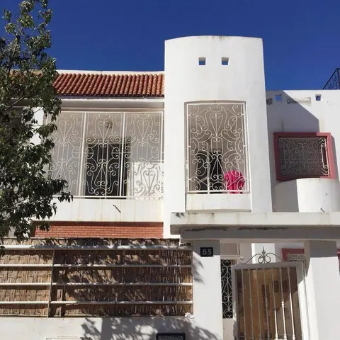 Beifeimeng Airport House