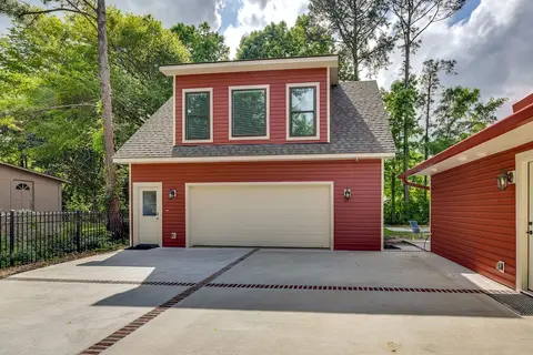 Walk to Old Town: Quiet Bluffton Vacation Rental