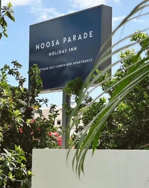Noosa Parade Holiday Inn