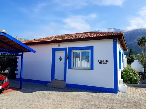 Seaside House 2 Double Bedrooms With Spectacular Mountain Sea View