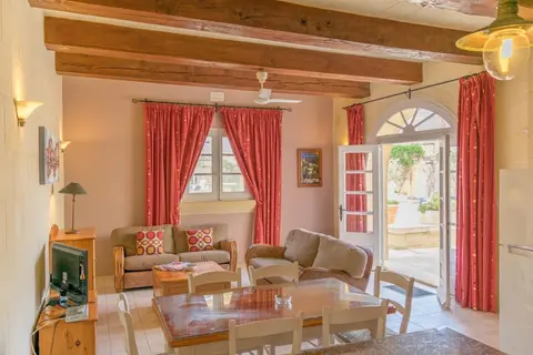 Villagg Tal-fanal - 4bdr