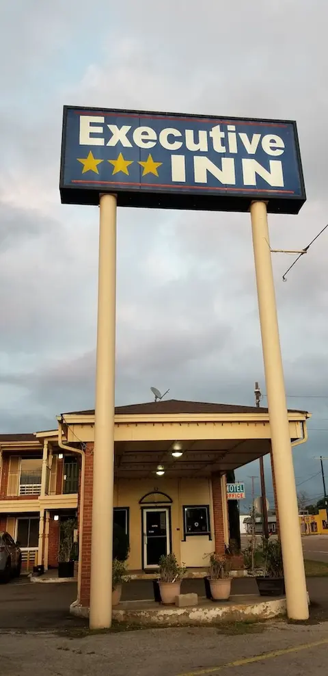 Executive Inn