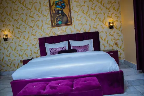 BENYSTA HOTEL