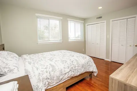 Comfy and Cozy - Min from National Mall