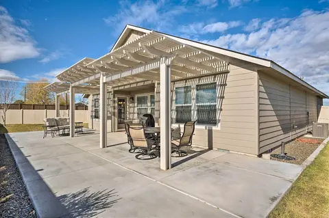 Modern Caldwell House w/ Yard & Furnished Patio!