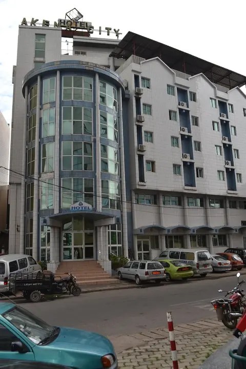 Hôtel Akena City