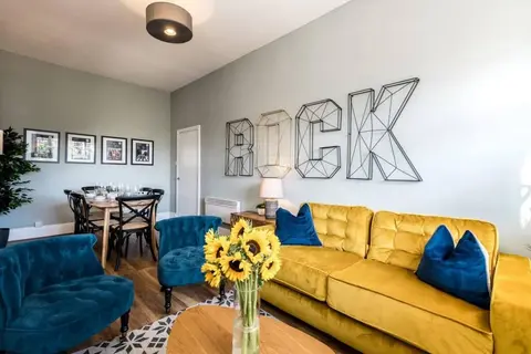 Host Stay Catharine Quarters II
