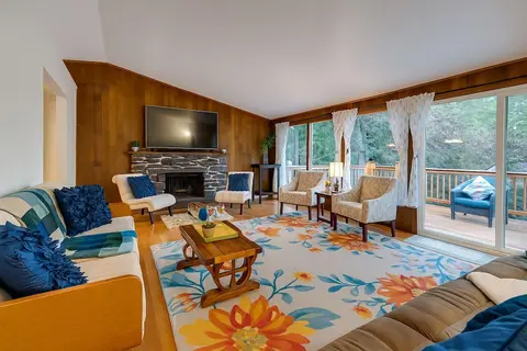 Peaceful House in Lake Forest Park
