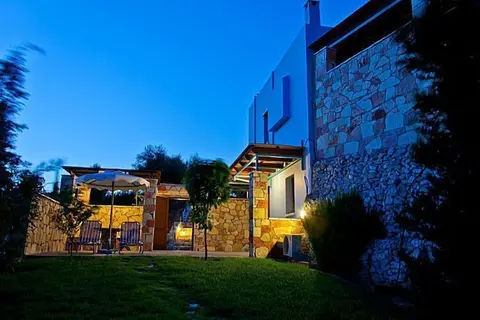 Petroto Sea View Villas