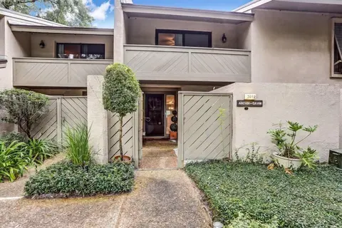 3012 Club Villas