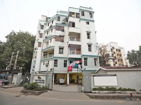 OYO 9921 Nesh INN Heritage