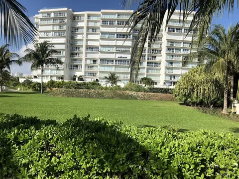 Amara Cancun Beachfront