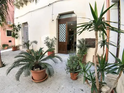 Casa Anadiomene
