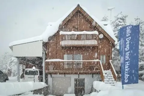 Balls Deep Inn Hakuba