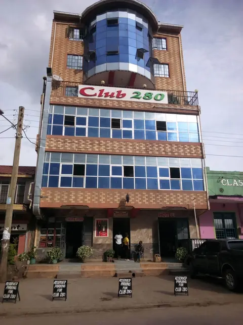 Club 280