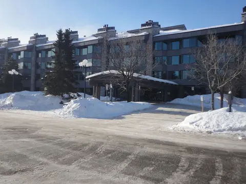 Condos Val Des Neiges