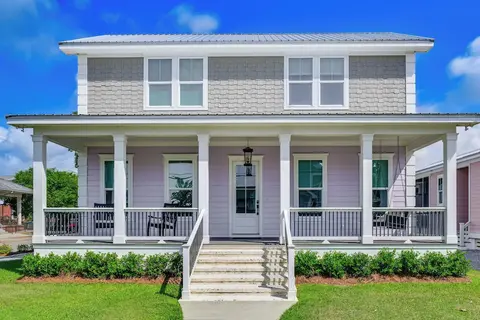 Walk to Pass Christian Beach: Stunning Family Home