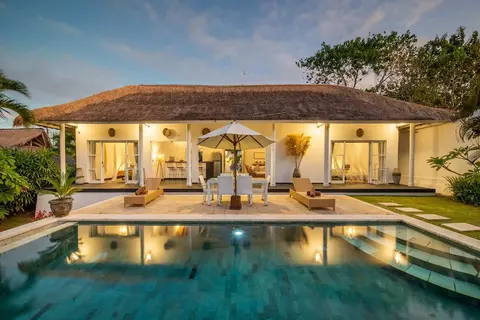 Traditional Private Villa, 3 BR, Uluwatu