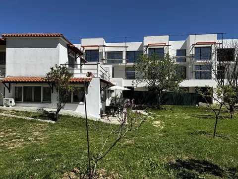 Skiathos Modern Garden Escape Apt